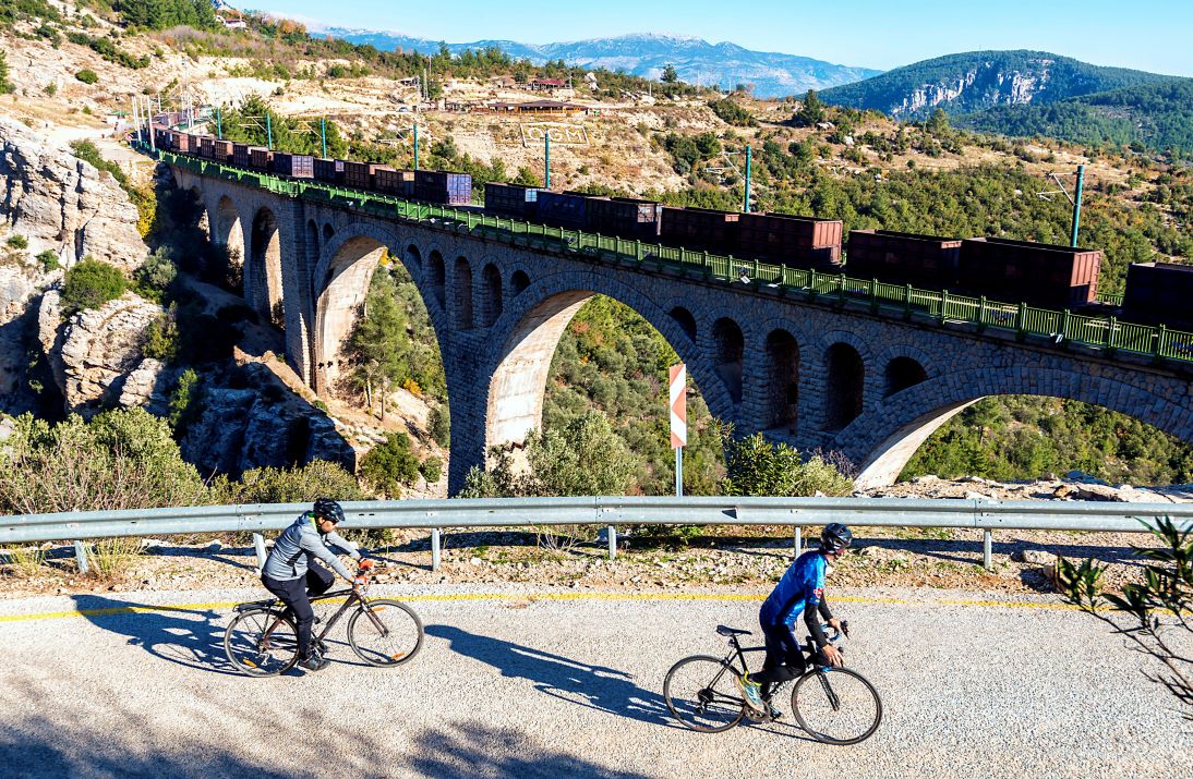 Varda Bridge