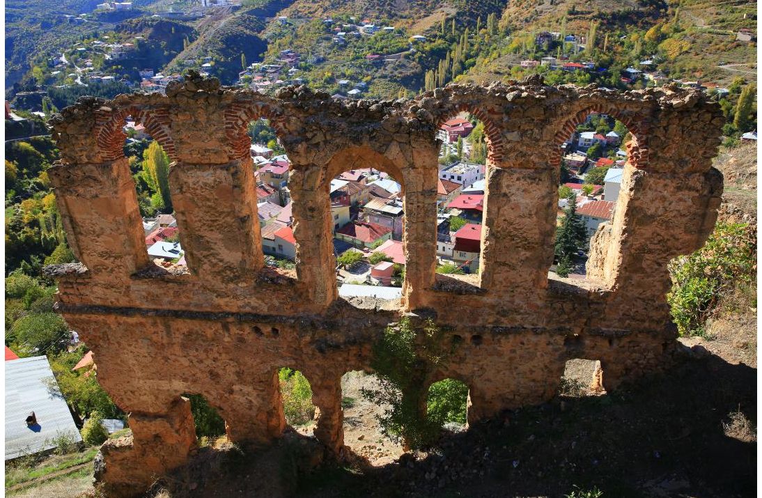 Saimbeyli Castle