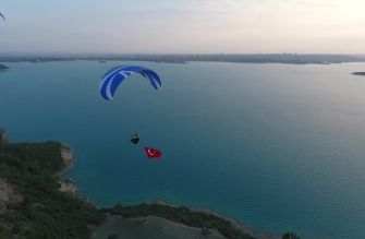 Paragliding