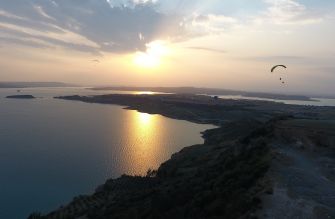 Paragliding